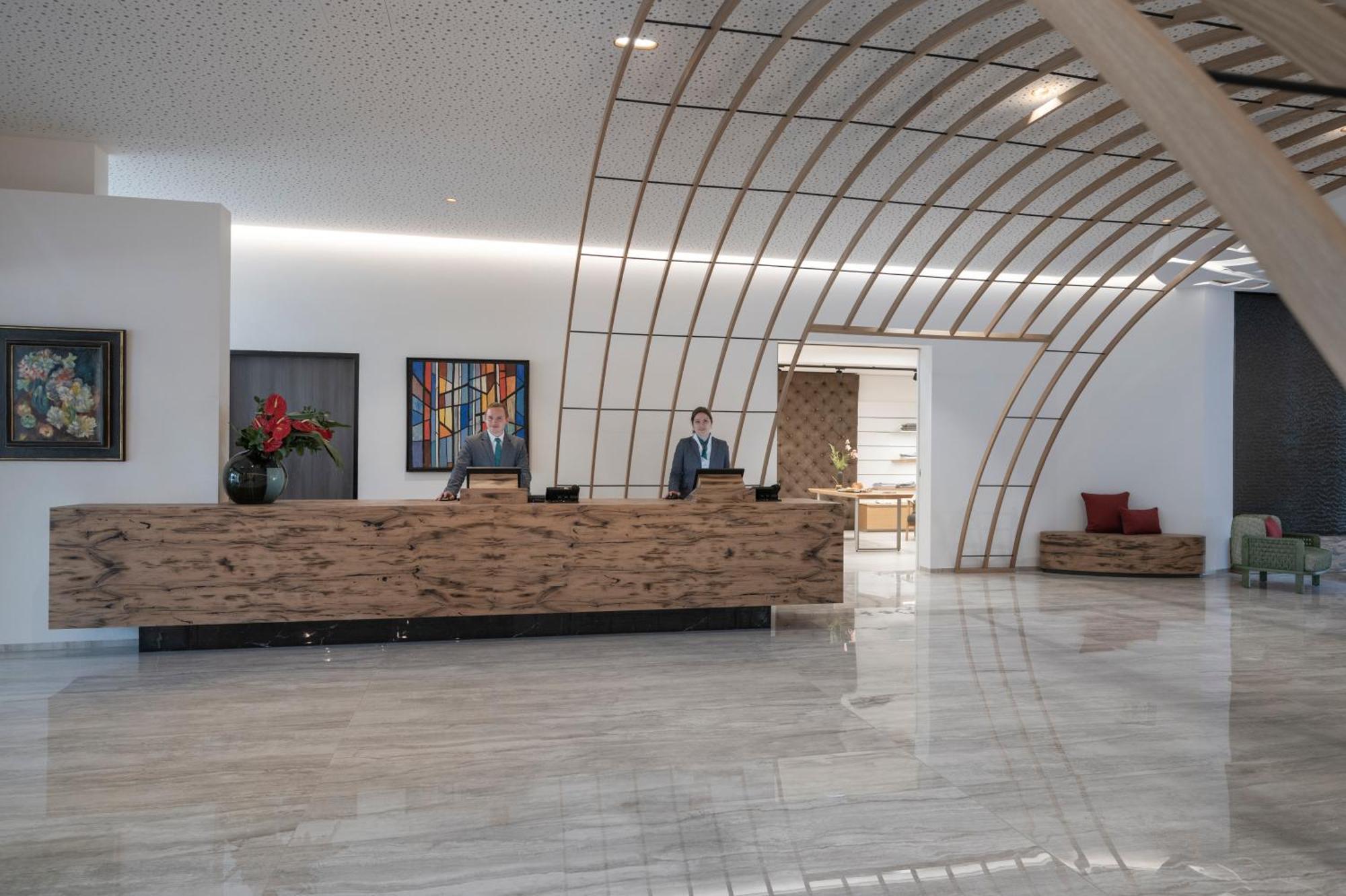 Buff Medical Resort Констанц Екстериор снимка